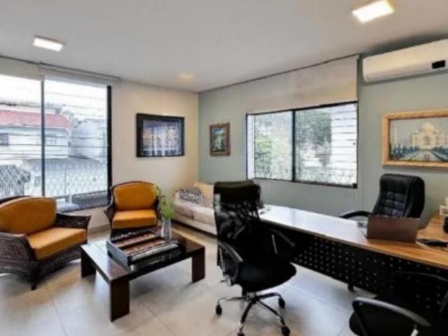 Mansão de 8 quartos e suíte na Vila Congonhas, São Paulo SP: 5 banheiros, 5 vaga
