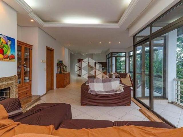 MANSÃO EXCLUSIVA COM 5 SUÍTES, PISCINA, AMPLA SACADA E VISTA PANORÂMICA VILA CONCEIÇÃO