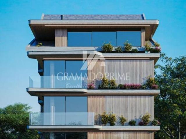 MANSÃO SUSPENSA EM BAIRRO NOBRE DE GRAMADO