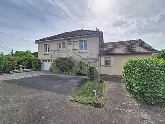 Mansac 19520 Achat / Vente maison 7 pièces t7 jardin terrasse