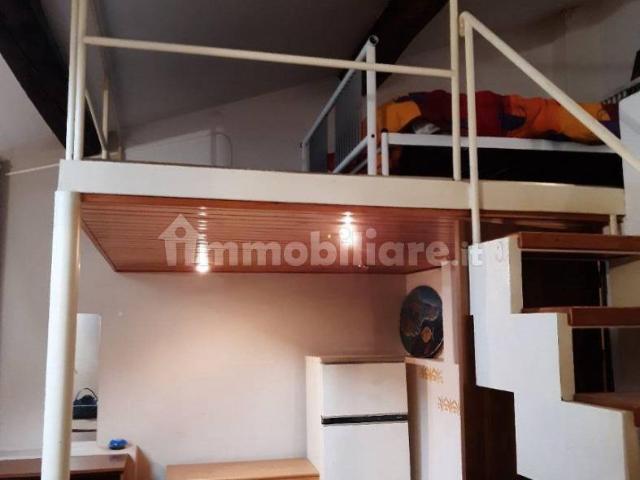 Mansarda 48 m², Centro Storico, Piacenza