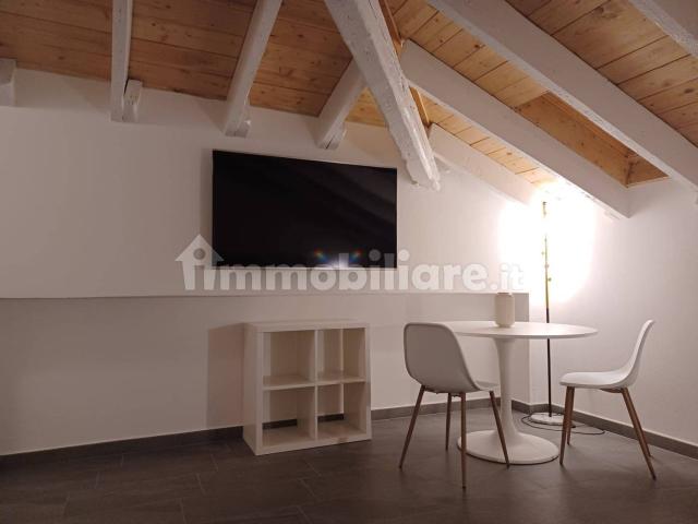 Mansarda via Corrado II il Salico 38, Ripamonti Fondazione Prada, Milano