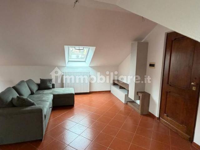 Mansarda via Alba 1, Canelli