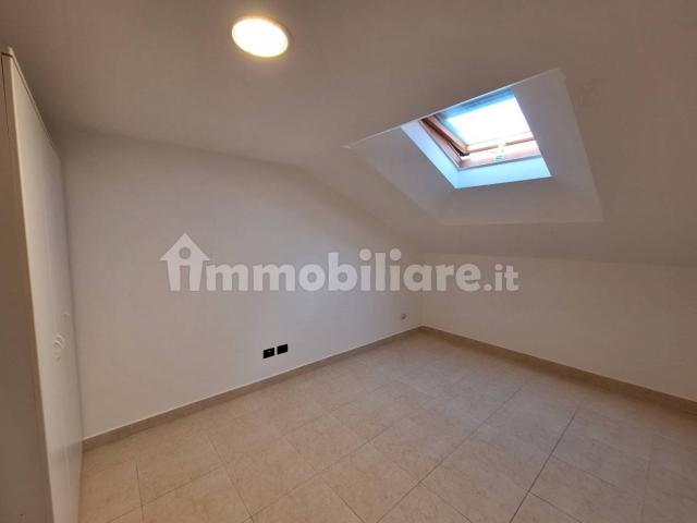 Mansarda via Giuseppe Gioachino Belli 13, Semicentro, Marino