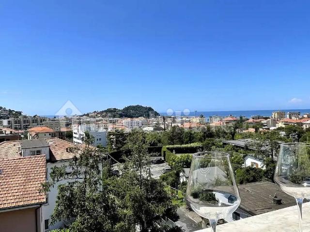 Mansarda via Olanda 54, Centro, Sestri Levante