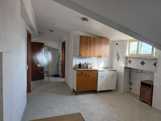 Mansarda via Nino Bixio 30, Cava dei Selci, Marino