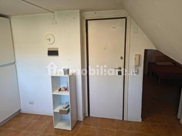 Mansarda via Vito Sinisi 47, Tomba di Nerone, Roma