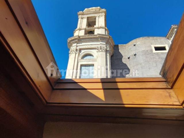 Mansarda via Vittorio Emanuele II 340, Centro Storico, Catania