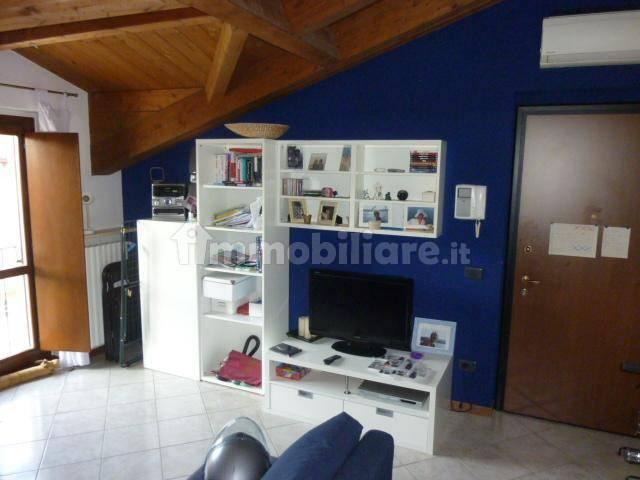 Mansarda viale Lodi 51, San Giovannino Pompieri, Pavia