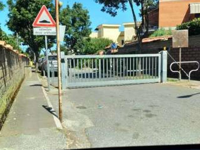 Mansarda arredata con terrazzo Ardea