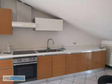 Mansarda arredata con terrazzo Borgo milano, navigatori, saval, chievo