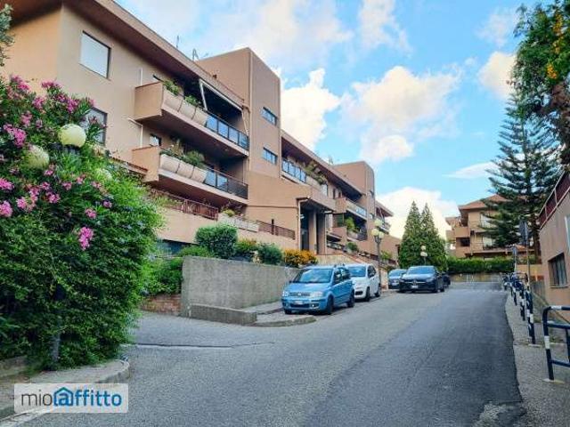 Mansarda arredata con terrazzo Messina