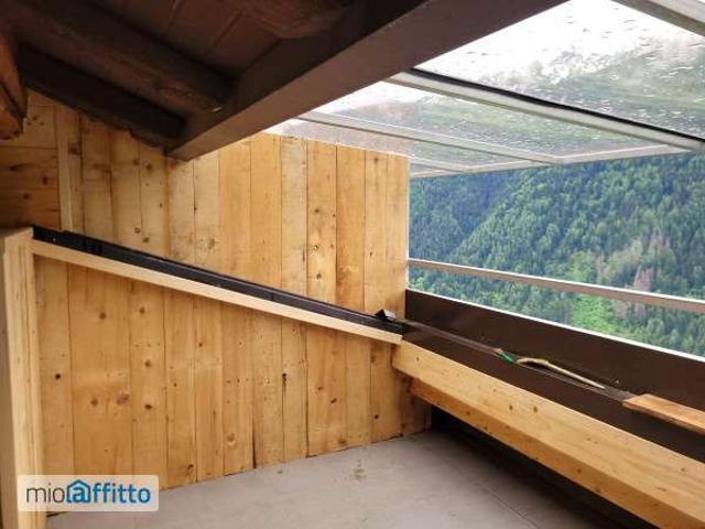 Mansarda arredata con terrazzo Vezza d'Oglio