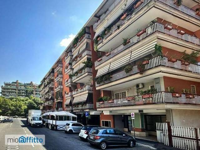 Mansarda arredata Eur, laurentino, checchignola, montagnola, fonte meravigliosa