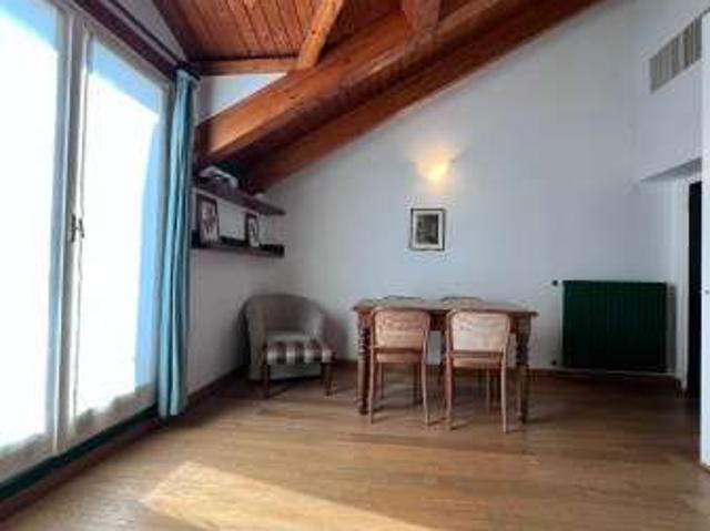 Mansarda arredata Milano