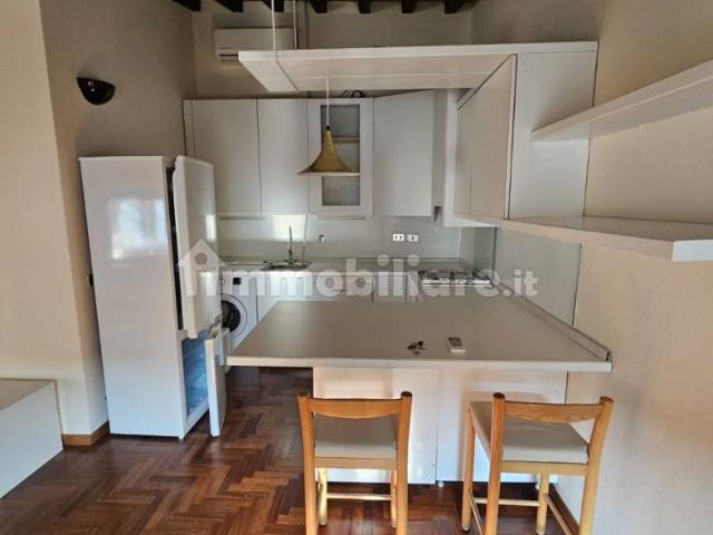Mansarda buono stato, 53 m², Centro Storico, Parma