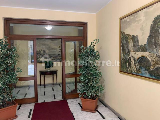 Mansarda buono stato, 55 m², Navigatori, Roma
