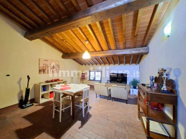 Mansarda buono stato, 72 m², Centro, Montecarlo