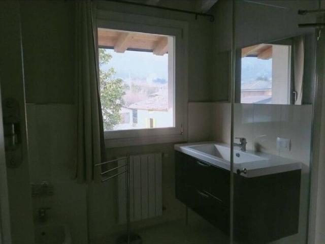 Mansarda in vendita a Botticino