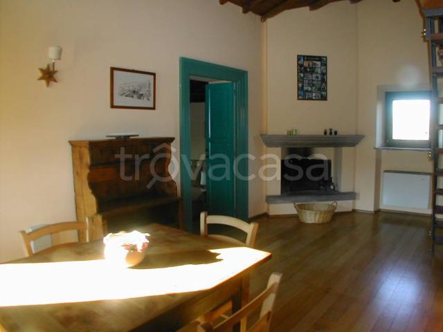 Mansarda in affitto a Viterbo, Bagnaia La Quercia