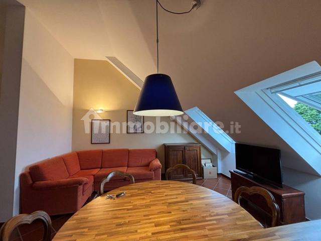 Mansarda ottimo stato, 124 m², Masera