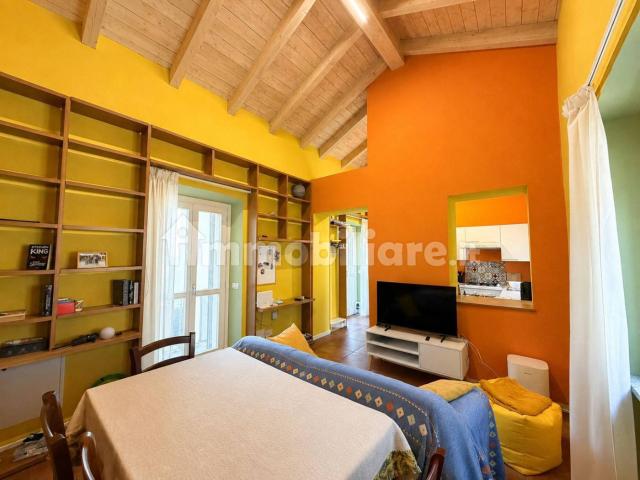 Mansarda ottimo stato, 75 m², Borgo Rovereto Piscina, Alessandria