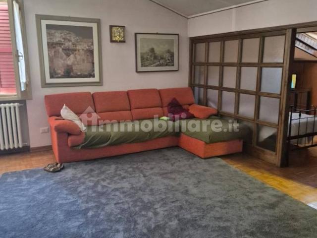 Mansarda ottimo stato, 91 m², Castelnuovo Ne' Monti, Castelnovo Ne' Monti