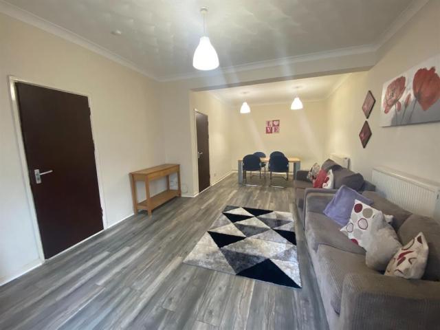 Mansel Street, Swansea SA1, 1 bed flat to rent, £595 pcm | PrimeLocation