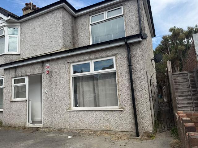 Manser Road, Rainham RM13, 5 bed terraced house to rent, £2,650 pcm | PrimeLocation