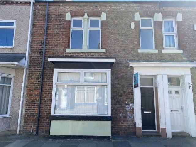 Mansfield Avenue, Stockton On Tees. 3 bed terraced house to rent £625 pcm £144 pw