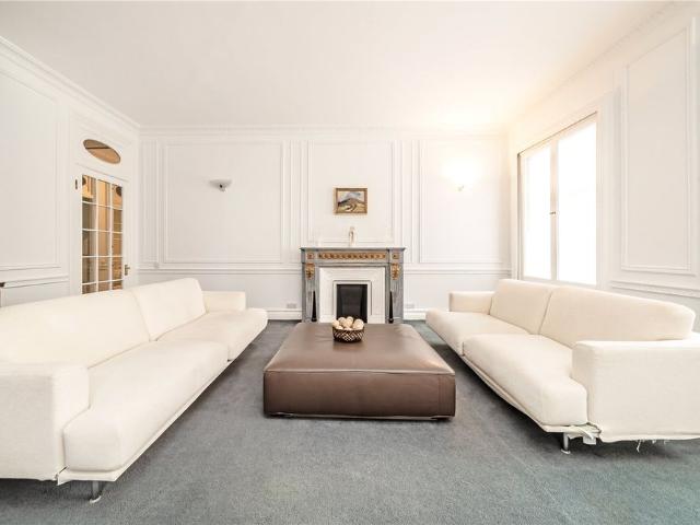 Mansfield Street, Marylebone, W1G, London