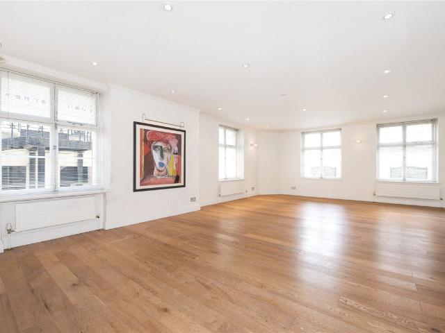 Mansfield Street, Marylebone W1G, 2 bed flat to rent, £6,000 pcm | PrimeLocation