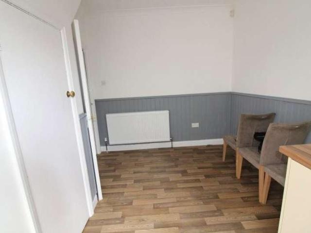 Mansfield Road Bed available Nov, S12