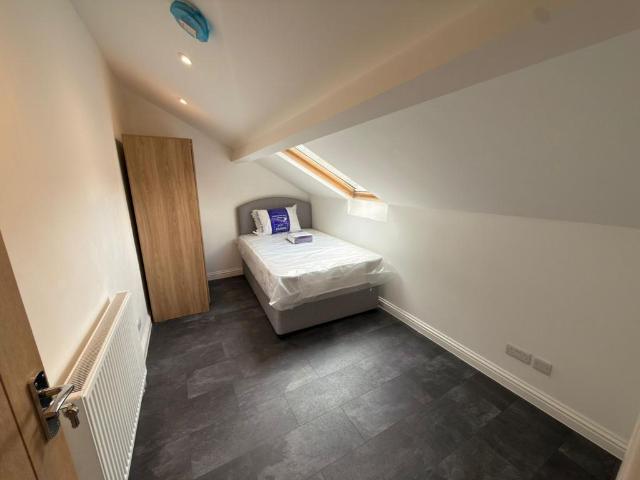 Mansfield Road, Nottingham, NG1 3HW 1 bed in a house share to rent £625 pcm £144 pw