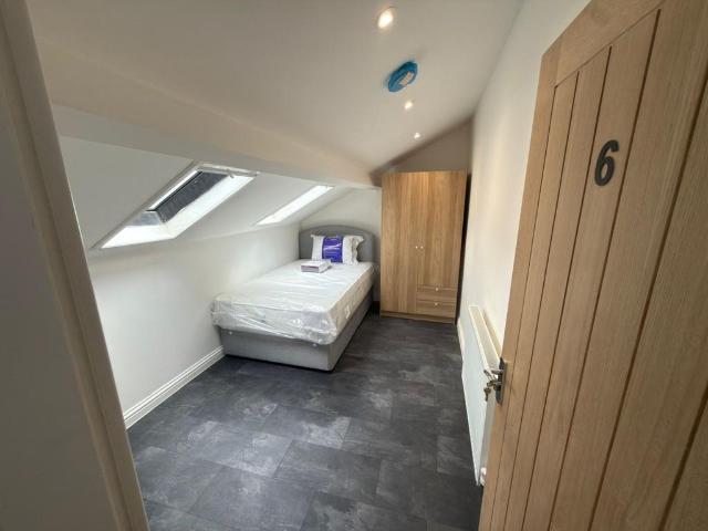 Mansfield Road, Nottingham, NG1 3HW 1 bed in a house share to rent £625 pcm £144 pw