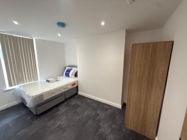 Mansfield Road, Nottingham, NG1 3HW 1 bed in a house share to rent £625 pcm £144 pw