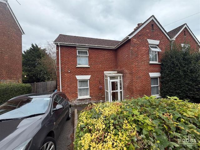 Mansfield Road, Parkstone, Poole BH14, 4 bed detached house to rent, £1,595 pcm | PrimeLocation