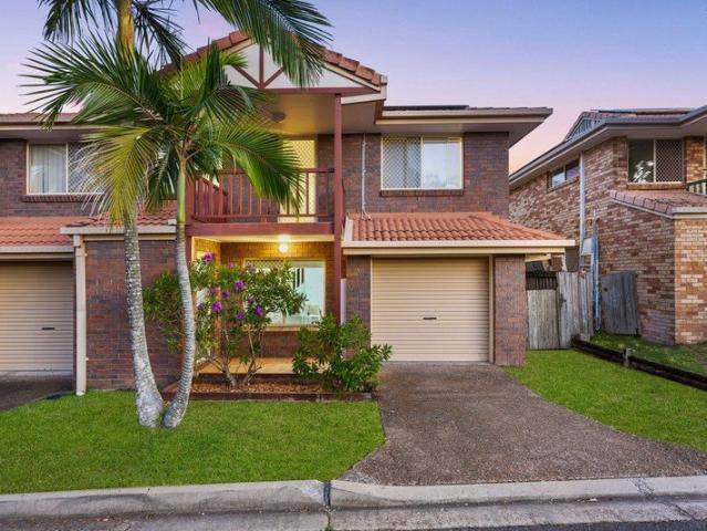 Mansfield's Must Have Modern Townhouse