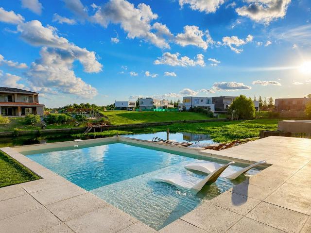 MANSION PROPIEDADES