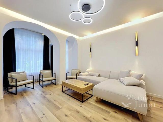 Mansion with 7 bedrooms Schaerbeek