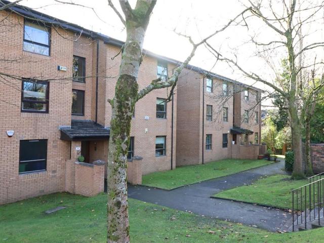 Mansionhouse Gardens, Glasgow, G41 2 bed apartment to rent £1,050 pcm £242 pw