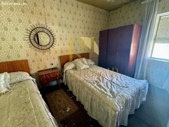 MANSILLA DE LAS MULAS: Gran casa en el centro de Mansilla!