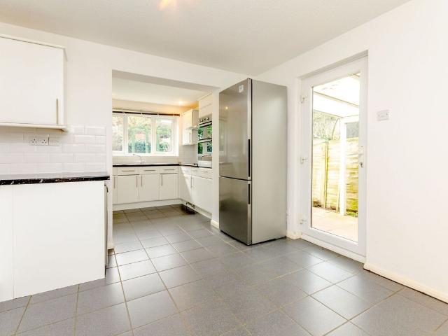 Manston Road, Burpham, Guildford GU4, 5 bed detached house to rent, £3,250 pcm | PrimeLocation