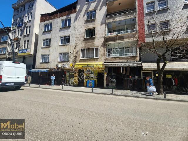 Mabel`den Yeni Mahallede Hat Yolu Üzerinde Satılık Daire