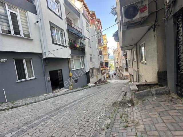 Mabelden Burunucu Mahallesinde Sahile 10 Adım Kiralık Daire