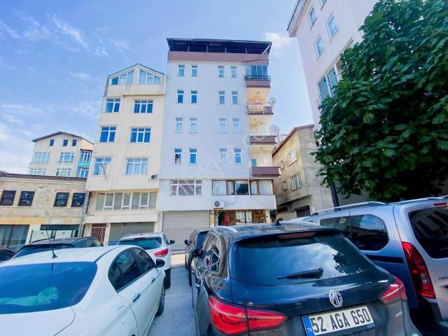 Mabelden Şehrin Merkezinde Satılık Fırsat 2+1 Daire