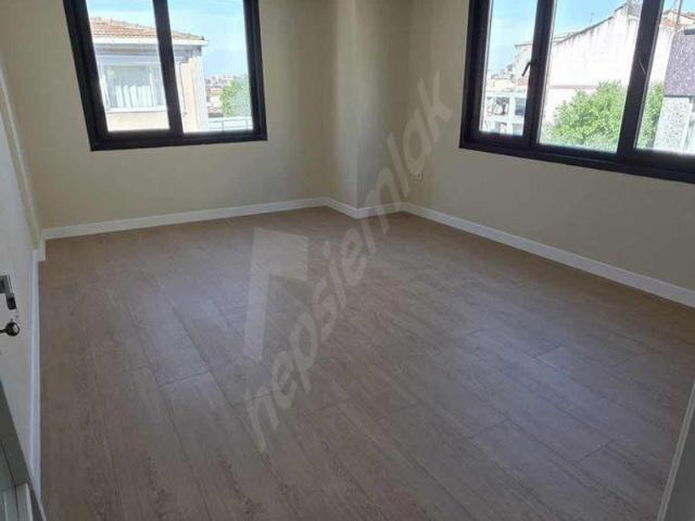 MABEL'DEN FATİH CAMİİ YANI SATILIK 2+1 LÜX İSKANLI DAİRE