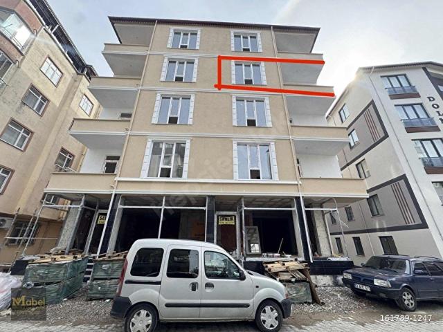 MABEL'DEN HAMİDİYEDE MEYDANA 10ADIM GENİŞ*2+1