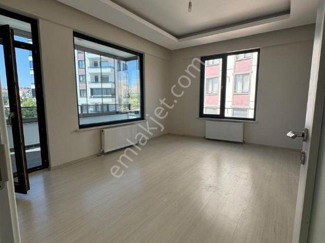 Mabel'den Selahattin Eyyübi'de Kiralık Arakat 2+1 Daire