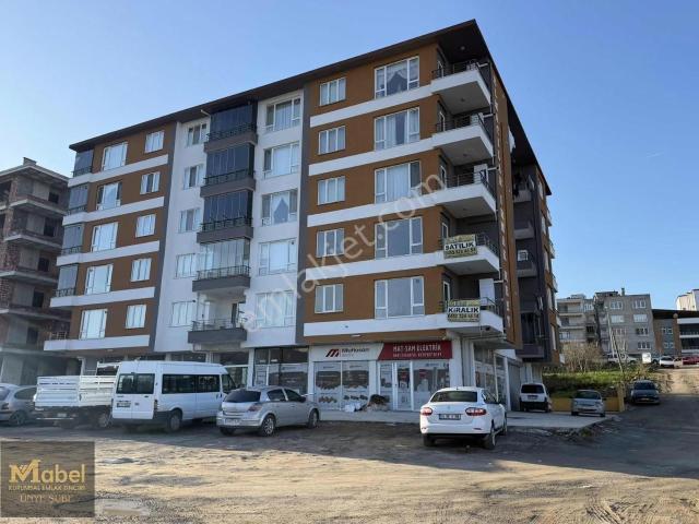 Mabel'dn Mrkzi Konmda Ana Yolda Oturum Hazır Ara Kat Daire